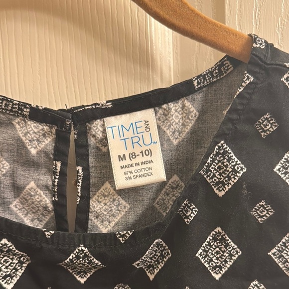 Time and Tru Black and White Patterned Tank Top Peplum Design Size Medium - Picture 3 of 5